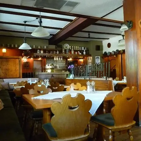 Zum Specht Maison d'hôtes Hösbach