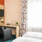 Konukevi Zum Specht 3*
